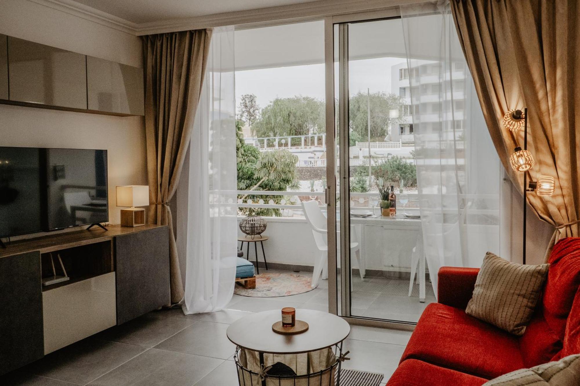 Sunny Escape - Park In Golf Del Sur Tenerife Appartamento